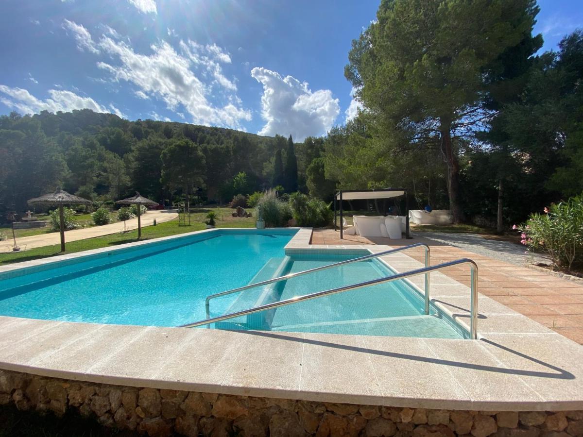 Private Villas Puerto Pollensa For Family Groups, Private Mountain Ideal For Runners, Trailers, Hikers, It Is Approximately 3 Minute Walk From The Beach Bagian luar foto
