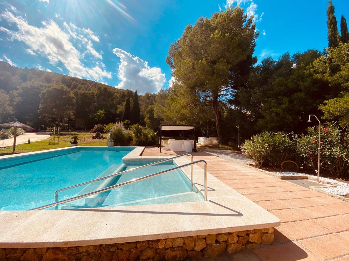 Private Villas Puerto Pollensa For Family Groups, Private Mountain Ideal For Runners, Trailers, Hikers, It Is Approximately 3 Minute Walk From The Beach Bagian luar foto