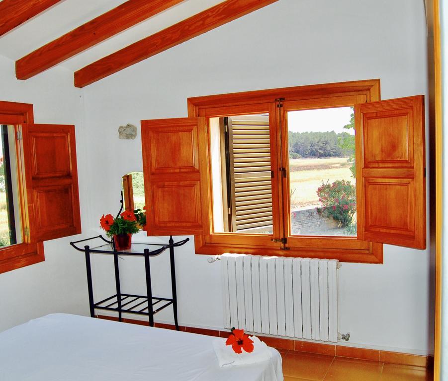 Private Villas Puerto Pollensa For Family Groups, Private Mountain Ideal For Runners, Trailers, Hikers, It Is Approximately 3 Minute Walk From The Beach Bagian luar foto