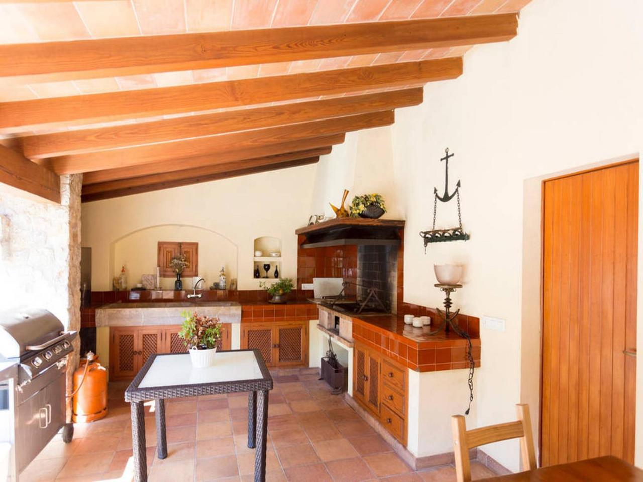 Private Villas Puerto Pollensa For Family Groups, Private Mountain Ideal For Runners, Trailers, Hikers, It Is Approximately 3 Minute Walk From The Beach Bagian luar foto